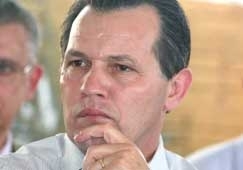 Deciso trar flego ao governador, que poder definir com calma quem assumir em definitivo