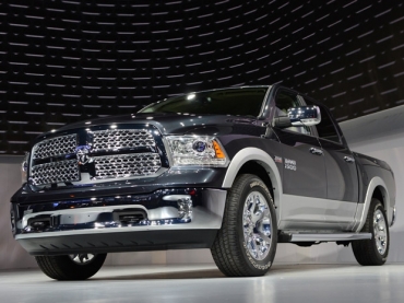 RAM 1500 recebeu nova grade