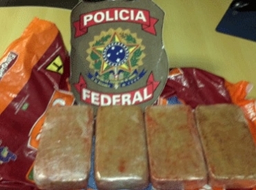 Droga foi apreendida pela Pol�cia Federal