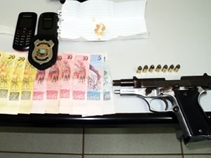 Pistola � apreendida pela pol�cia