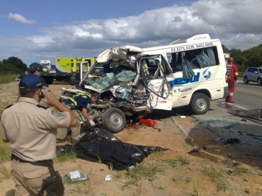 Acidente ocorreu na BR-392, entre Rio Grande e Pelotas.