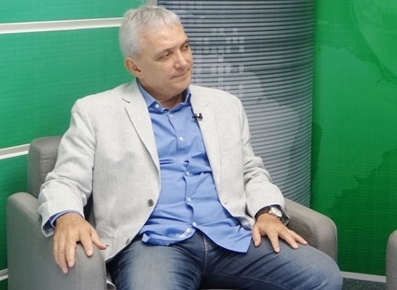 Antonio Joaquim, presidente da Atricon, fala sobre criao de conselho, em entrevista a jornalista Talita Ormond
