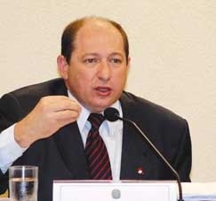 Estou chegando aos 60 anos e tenho que me dedicar  minha famlia, disse Antnio Pagot