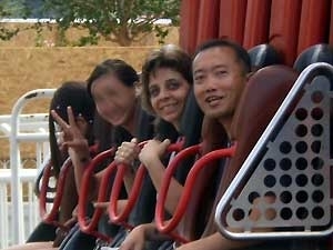 Foto mostra Gabriela Nichimura em cadeira da ponta