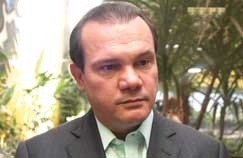 Se Blairo no aceitar,  claro que estou  disposio. Mas h outros nomes e tudo vai depender de um consenso, disse d