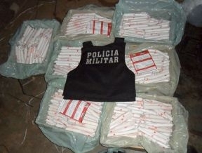 Os 140 quilos de dinamite estavam divididos em 7 caixas transportadas em um caminh�o