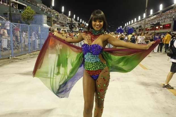 Aline Prado, Globeleza