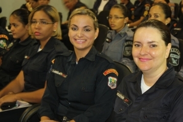 Policial militar feminina conquista instituio