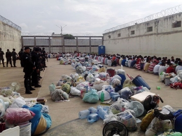 Opera��o em pres�dio de Cuiab� separou detentos. (Foto: Assessoria Sejudh-MT)