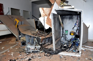 Equipe de investigadores do Garras estiveram no local para os levantamentos de praxe