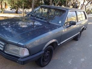 Drogas foram encontradas dentro de uma Belina