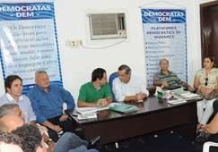 Encontro reuniu principais lideran�as do DEM em Mato Grosso, com o objetivo de encaminhar um planejamento para o pleito 