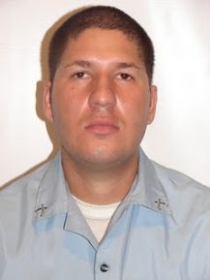 O soldado Alex Suzarte foi morto em diligncia, quando perseguia Edson Antnio da Silva, por roubo em Pocon.