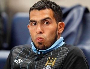 Situao de Tevez  cada vez mais complicada no Manchester