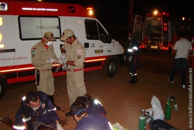 Tiros teriam sido efetuados por homem em motocicleta, dizem testemunhas