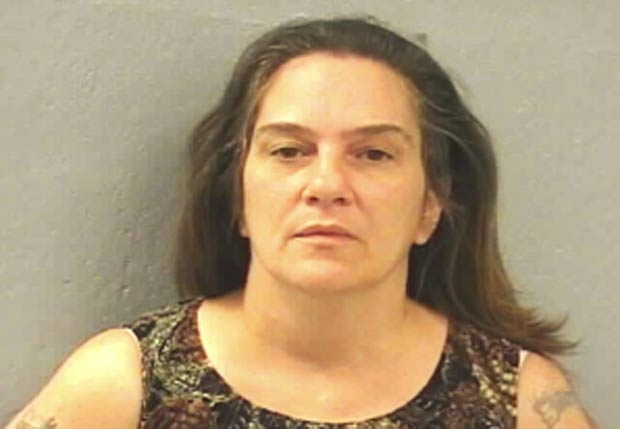 Suzanne Basham disse ter pago US$ 40 pela droga, mas recebeu a��car.