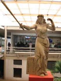 Foram constatadas movimenta��es at�picas de servidores da Justi�a mato-grossense