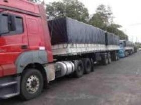 As trs carretas apreendidas pela PRF foram encaminhadas  Polcia Federal