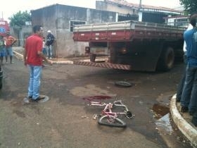 O caminho fazia uma converso e atropelou a criana