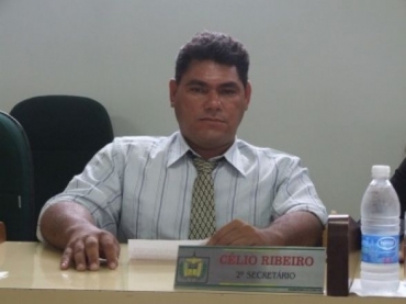 Vereador C�lio Celso da Silva Ribeiro de Nova Cana� do Norte, um dos 3 r�us por estelionato.