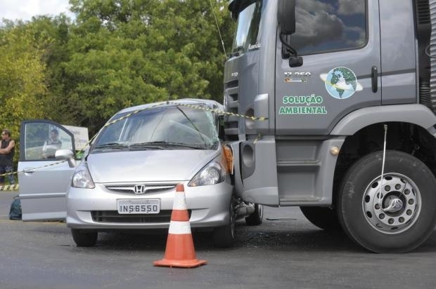 Acidente ocorreu no km 22, prximo  ala de acesso da freeway.