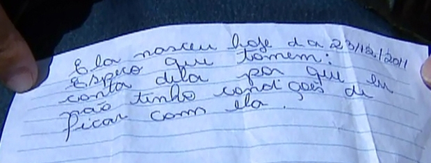 Bilhete foi deixado pela me junto com a menina.