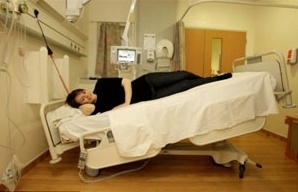 Donna Kelly aguarda nascimento da filha.