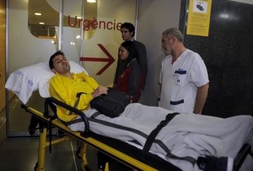  Atacante passar� por cirurgia neste final de semana, e tentar� se recuperar a tempo de disputar a Euro-2012