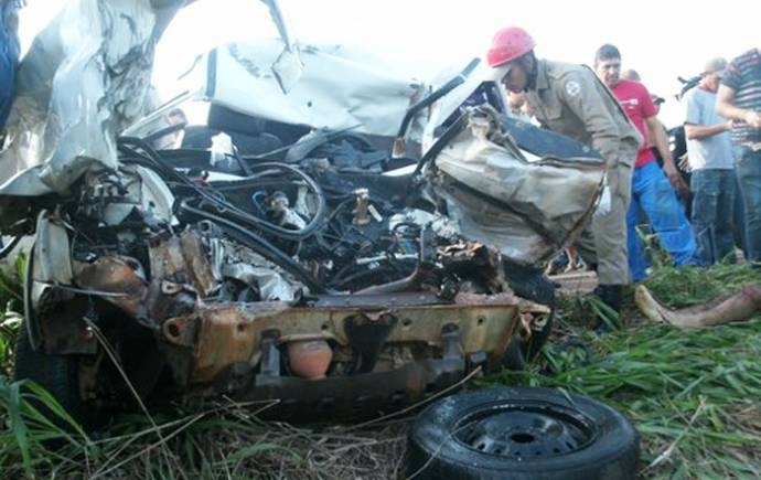 Acidentes com carretas e nibus so frequentes na BR-163, no Norte de MT, segundo a PRF