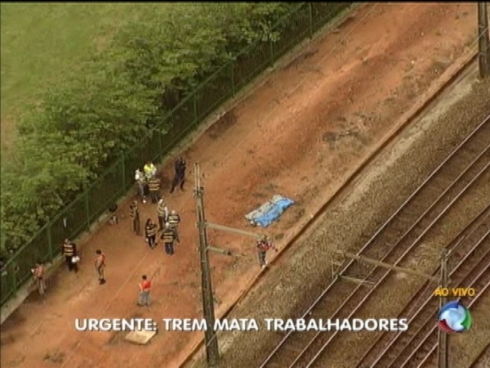 Dois funcionrios da CPTM morreram atropelados por um trem nesta sexta-feira