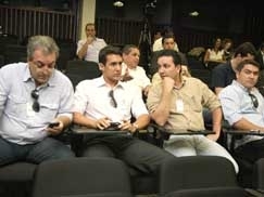 Familiares do juiz Leopoldino assistem o julgamento de Josino: para eles, absolvido o ru ou no, o importante  retomar