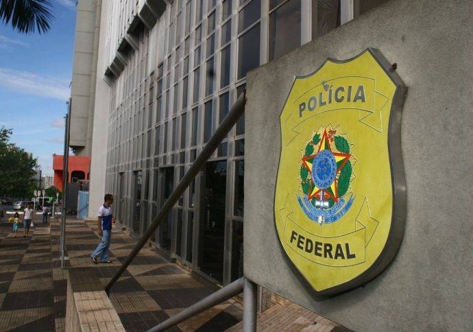 Mandados da PF so cumpridos em 38 cidades do Paran e em So Paulo, MS, MG e Mato Grosso