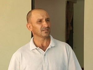 Servente de pedreiro diz que vai pagar as v�timas de assalto (Foto: Reprodu��o / TV Tem)