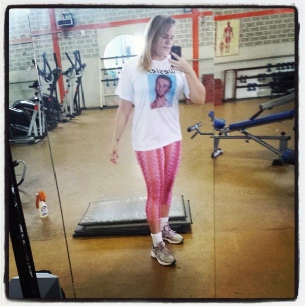 Paulinha volta a malhar