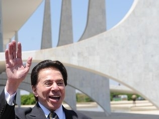 Silvio Santos, que controlava o Panamericano