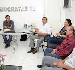 Dirigentes do DEM se reuniram ontem pela manh e informaram que ficaro independentes quanto  gesto Silval