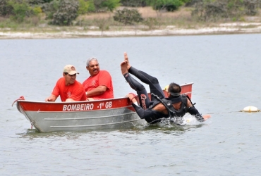 O Corpo de Bombeiros recomenda medidas de seguran�a para evitar afogamentos 