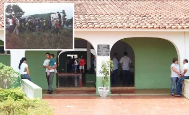 Capela Recanto da Paz, onde a famlia  velada; no destaque, cena do acidente fatal, na BR-070 