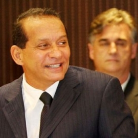 Z Domingos, ao fundo o atual prefeito Chico Bedin, tambm provvel pr-candidato 