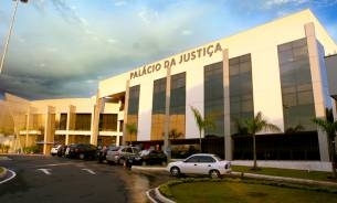 Pelo menos por enquanto, as atividades no Tribunal de Justia continuam normais