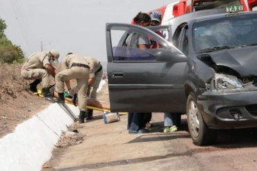 Passageira foi removida ap�s sofrer ferimentos no rosto