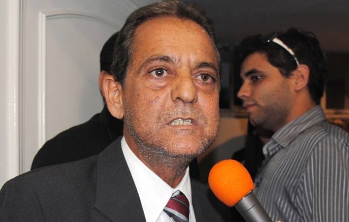 Vereador Clovito diz que gesto da Secretaria de Sade no se esforou para resolver problemas do PS