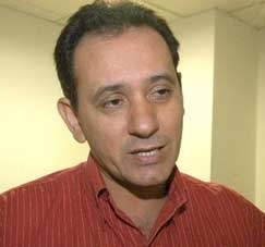 O deputado federal e presidente do PSDB, Nilson Leito, diz que o partida est fora do movimento