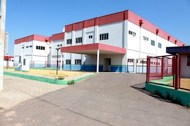 O hospital tem mais de 70 leitos e a estrutura fsica est concluda desde o final de 2008.