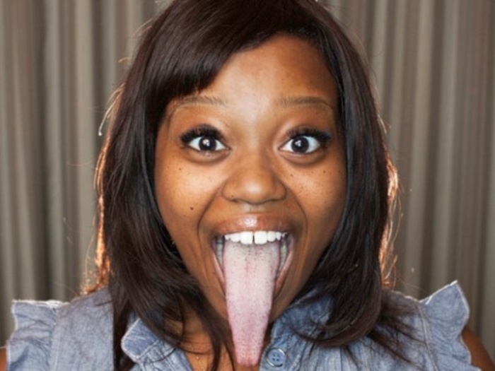 Querida para qu essa lngua to grande? No responda!