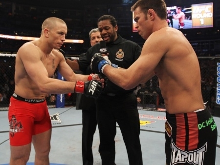Georges St. Pierre (esquerda) ter novo rival na luta pelo cinturo