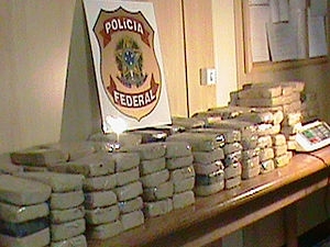 Mais de 170 kg de pasta base foram encontrados em rodovia de MT