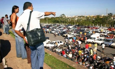 P�tio do Detran-MT, no CPA, de onde ve�culo apreendido foi retirado por um golpista 