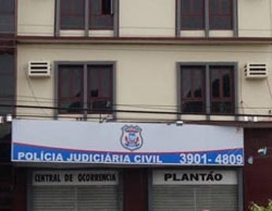 Policial militar foi preso por agentes da Pol�cia Civil, sob acusa��o de homic�dio 