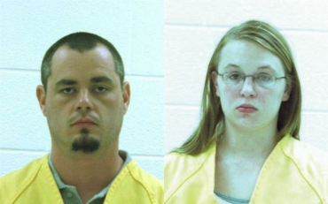 Os pombinhos come�aram a vida de casados com o p� esquerdo e n�o v�o nem poder dividir a mesma gaiola